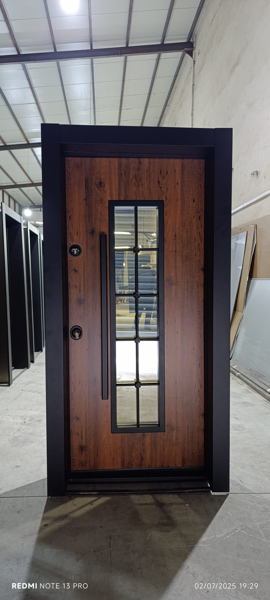 Modern Seri Çelik Kapı Model 5